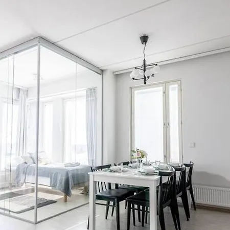 Apartmán Apartment, Sleepwell, Tikkurila With Private Sauna, 70m2 1-7 Pers