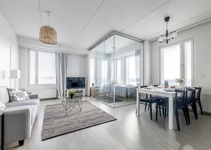 Apartment, Sleepwell, Tikkurila With Private Sauna, 70m2 1-7 Pers شقة فانتا