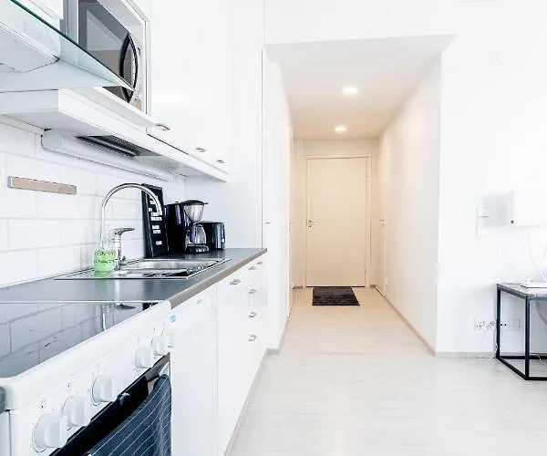 شقة Apartment, Sleepwell, Tikkurila With Private Sauna, 70m2 1-7 Pers *